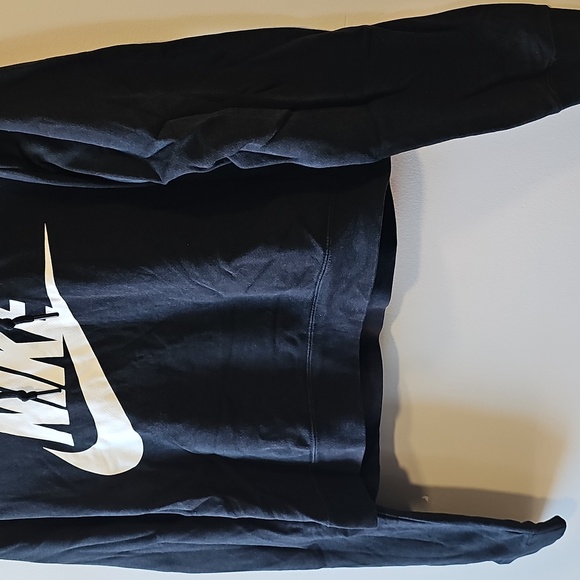 Nike Women's Medium Black and White Logo Crop Top Hoodie - Picture 3 of 7